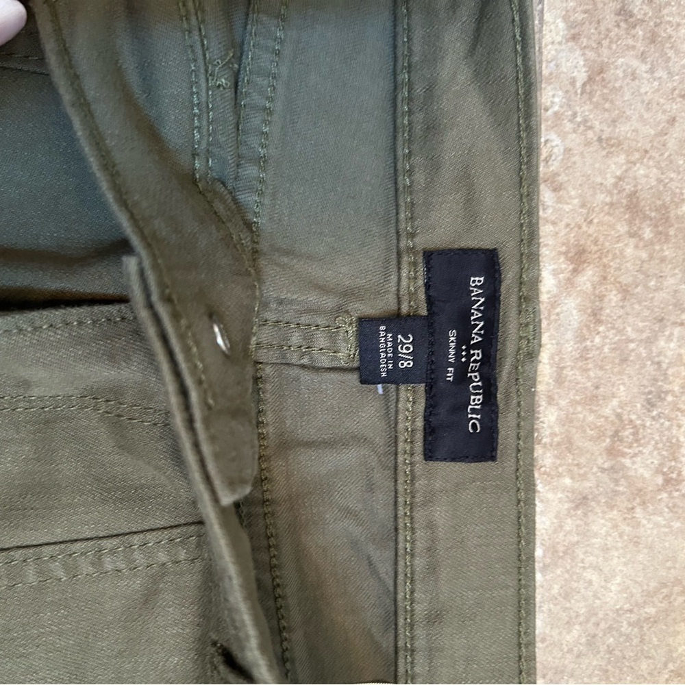 NWOT Banana Republic Olive Green Skinny Jeans - Picture 9 of 9